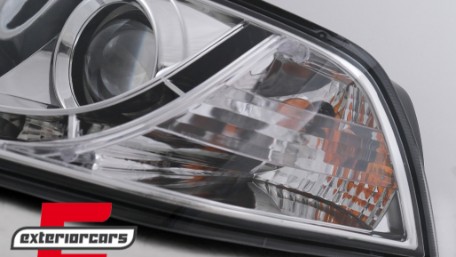 Prednja svjetla LED DayLight (chrome) / Škoda Octavia II (2004-2008), LPSK07