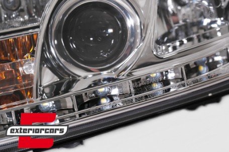 Prednja svjetla LED DayLight (chrome) / Volkswagen Bora (09.1998-07.2005), LPVWA1