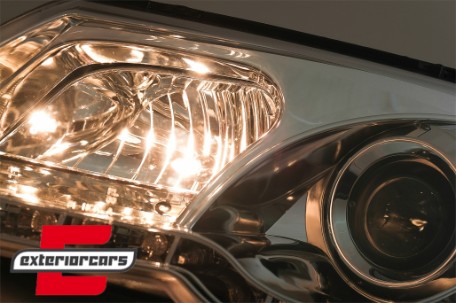 Prednja svjetla LED DayLight (chrome) / Volkswagen Passat B6 3C (03.2005-2010), LPVWC1