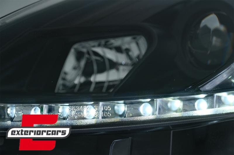 Prednja svjetla LED DAYLIGHT (crna) / Fiat Grande Punto (2008-2009), LPFI26