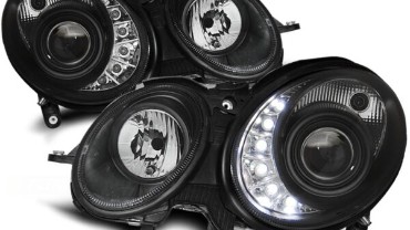 Prednja svjetla LED DayLight (crna) / Mercedes E-klasa W211 S211 (05.2006-2009), LPME60