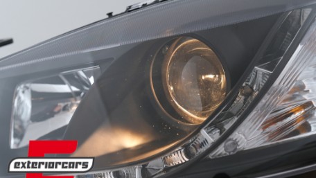 Prednja svjetla LED DayLight (crna) / Opel Astra G (1997-2004), LPOP40