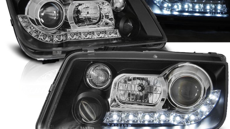 Prednja svjetla LED DayLight (crna) / Volkswagen Bora (09.1998-07.2005), LPVWE9