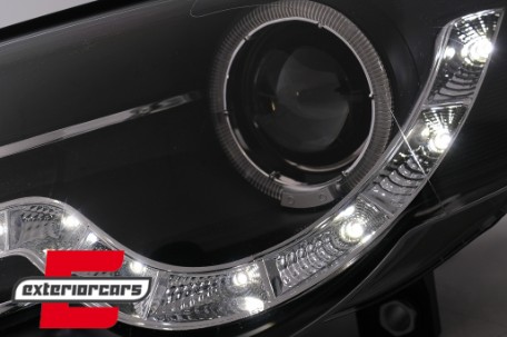 Prednja svjetla LED DayLight (crna) / Volkswagen Passat B6 3C (03.2005-2010), LPVWF7