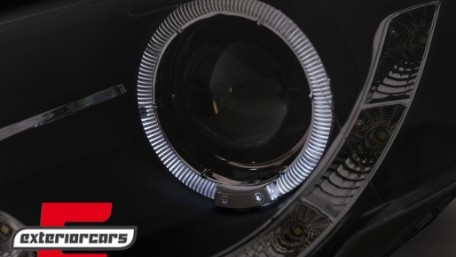 Prednja svjetla LED DayLight (crna) / Volkswagen Passat B6 3C (03.2005-2010), LPVWF7