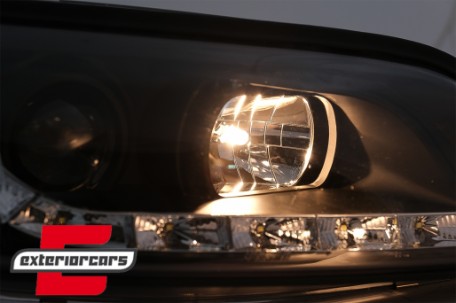 Prednja svjetla LED DayLight LED žmigavci (crna) / Opel Vectra B (1995-12.1998), LPOP74