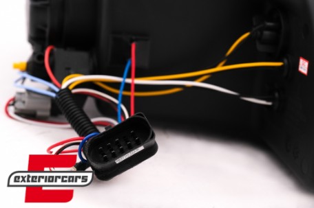 Prednja svjetla LED DayLights (crna) / Audi A4 B7 (2004-2008), LPAUE5