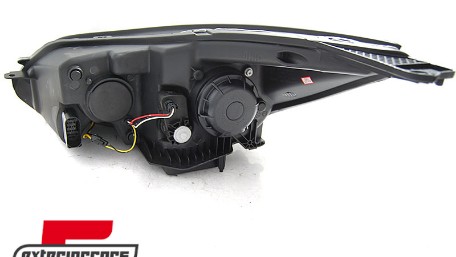 Prednja svjetla LED DayLights (crna) / Ford Focus III Mk3 (2010-2014), LPFO92