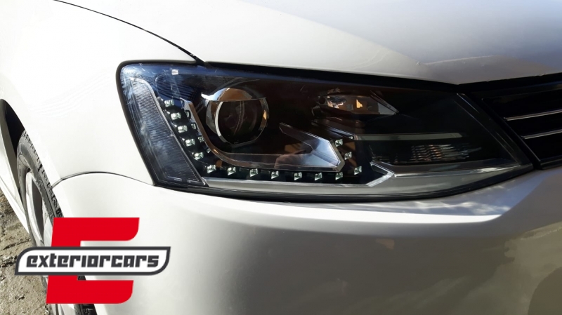 Prednja svjetla LED DRL GTI dizajn / VW Jetta Mk6 VI (2011-2018), LPVWZ9