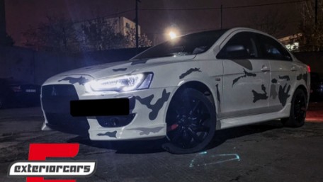 Prednja svjetla LED DRL SEQ žmigavci (crna) / Mitsubishi Lancer 8 (2007-2017), LPMI22