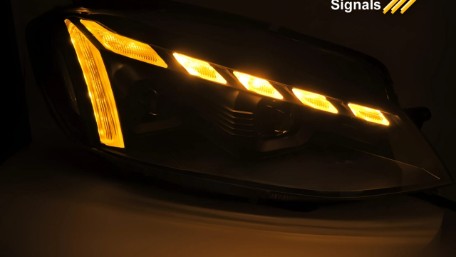 Prednja svjetla LED DRL SEQ žmigavci (crna) / VW Golf 7.5 Facelift (2017-2019), LPVWW1