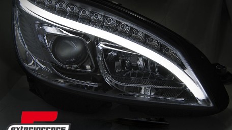 Prednja svjetla LED DRL SEQ žmigavci W2
05 look (chrome) / Mercedes C klasa W204 S204 limuzina karavan (2007-2010), LPMEC3