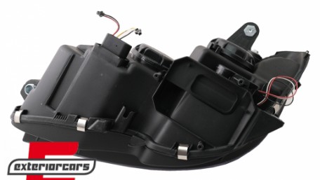 Prednja svjetla LED DRL SEQ žmigavci W205 look (crna) / Mercedes C klasa W204 S204 limuzina karavan (2007-2010), LPMEC4
