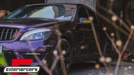 Prednja svjetla LED DRL SEQ žmigavci W205 look (crna) / Mercedes C klasa W204 S204 limuzina karavan (2007-2010), LPMEC4