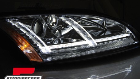 Prednja svjetla LED DRL SEQ žmigavci Xenon (chrome) / Audi TT 8J (2006-2010), LPAUE9