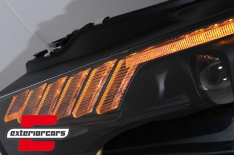 Prednja svjetla LED DRL SEQ žmigavci Xenon (crna) / AUDI A4 B8.5 Facelift (2012-2015), LPAUF8