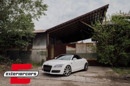 Prednja svjetla LED DRL SEQ žmigavci Xenon (crna) / Audi TT 8J (2006-2010), LPAUE3