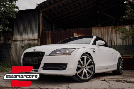 Prednja svjetla LED DRL SEQ žmigavci Xenon (crna) / Audi TT 8J (2006-2010), LPAUE3
