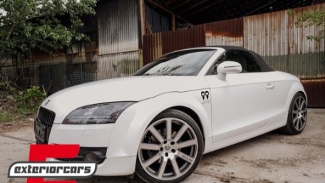 Prednja svjetla LED DRL SEQ žmigavci Xenon (crna) / Audi TT 8J (2006-2010), LPAUE3