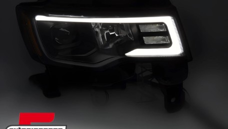 Prednja svjetla LED DRL TubeLight dizajn (crna) / Jeep Grand Cherokee (2016-2021), LPCH44