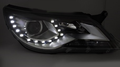 Prednja svjetla LED DRL Xenon dizajn / VW Tiguan Mk1 (2007-2011), LPVX22
