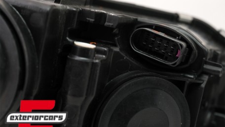 Prednja svjetla LED DRL Xenon look (crna) / Audi A4 B8.5 Facelift (2012-2015), LPAUE6