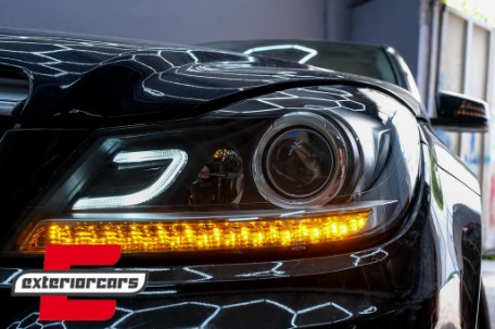 Prednja svjetla LED DRL Xenon look (crna) / Mercedes C-klasa W204 S204 C204 Facelift (2011-2014), LPME87