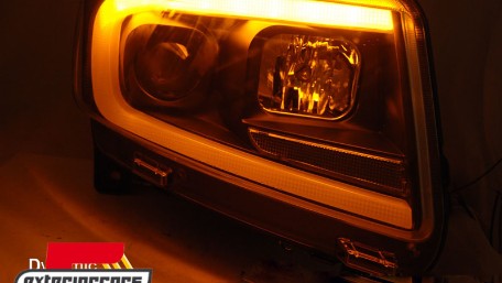 Prednja svjetla LED SEQ žmigavci (crna) / JEEP Grand Cherokee WK2 (2011-2013), LPCH32