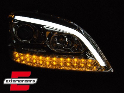 Prednja svjetla LED SEQ žmigavci (crna) / Mercedes ML-klasa W164 (2005-2007), LPMED0