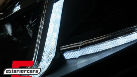 Prednja svjetla LED SEQ žmigavci G7.5 R line look / VW Golf 6 VI (2008-2013), LPVWZ6