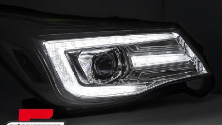 Prednja svjetla LED SEQ žmigavci TubeLight dizajn (chrome) / Subaru Forester IV (2013-2018), LPSU17