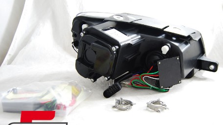 Prednja svjetla LED True DRL (chrome) / Volkswagen Passat B6 3C (03.2005-2010), LPVWJ6