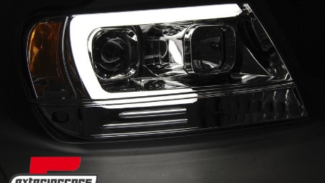 Prednja svjetla LED TubeLight (chrome) / JEEP Grand Cherokee (1999-05.2005), LPCH23