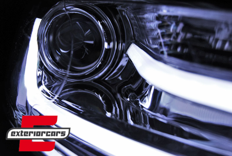 Prednja svjetla LED TubeLight (chrome) / Volkswagen Jetta Mk6 VI (2011-2017), LPVWK7