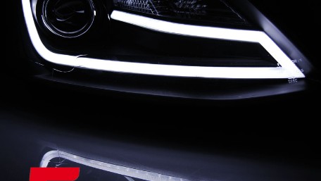 Prednja svjetla LED TubeLight (chrome) / Volkswagen Jetta Mk6 VI (2011-2017), LPVWK7