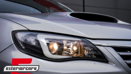 Prednja svjetla LED TubeLight (crna) / Subaru Impreza II GD (2007-2012), LPSU10