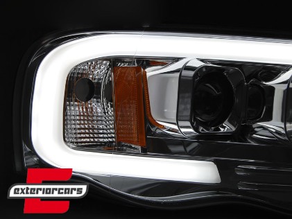 Prednja svjetla LED TubeLight dizajn (crna) / Dodge RAM (2002-2006), LPDO16