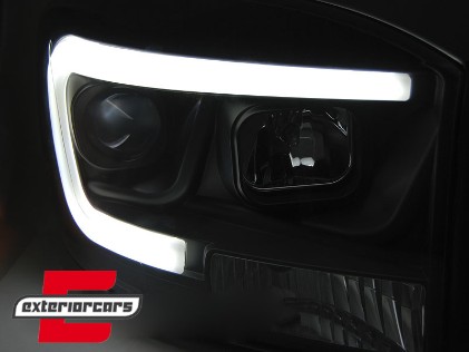 Prednja svjetla LED TubeLight dizajn (crna) / Dodge RAM (2006-2008), LPDO18