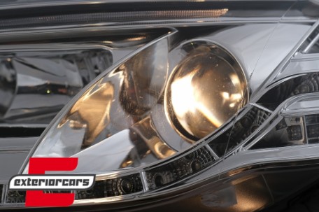 Prednja svjetla LED TubeLights (chrome) / Audi A4 B7 (2004-2008), LPAUC4