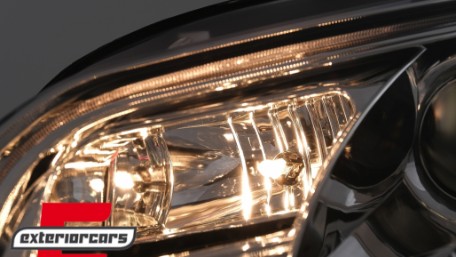 Prednja svjetla LED TubeLights (chrome) / Audi A4 B7 (2004-2008), LPAUC4