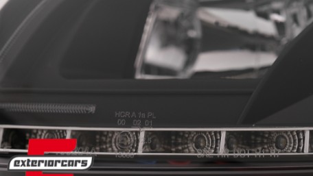 Prednja svjetla LED TubeLights (crna) / Audi A4 B7 (2004-2008), LPAUC5