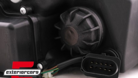 Prednja svjetla LED TubeLights (crna) / Audi A4 B7 (2004-2008), LPAUC5