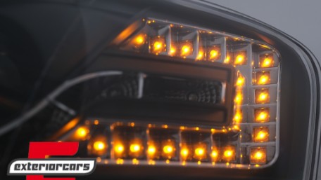 Prednja svjetla LED TubeLights (crna) / Audi A4 B7 (2004-2008), LPAUC5