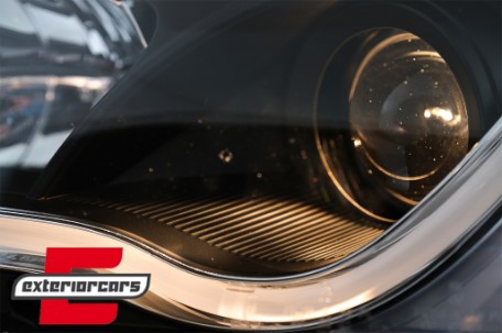 Prednja svjetla LED TubeLights dizajn (crna) / Audi A4 B6 (2000-2004), LPAU88