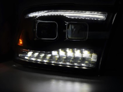 Prednja svjetla LED žmigavci (crna) / DODGE RAM (2009-2018), LPDO41