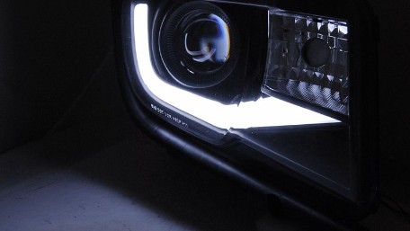 Prednja svjetla TubeLight dizajn (crna) / CHEVROLET CAMARO (2009-2013), LPCT10