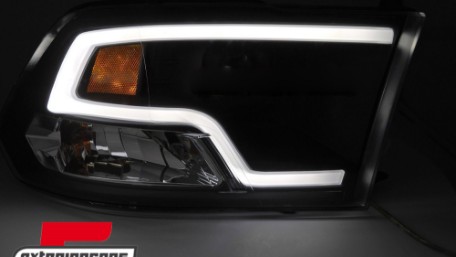 Prednja svjetla TubeLight dizajn (crna) / DODGE RAM (2009-2018), LPDO39