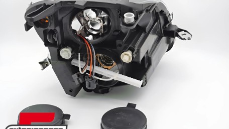 Prednje svjetlo (desna strana) / Alfa Romeo Mito (955) (09.2008-10.2018), 20-11753-25-2
