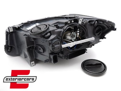 Prednje svjetlo (desna strana) / BMW serije 5 F10 F11 (01.2009-06.2013), 20-12761-06-2