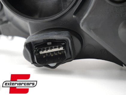 Prednje svjetlo (desna strana) / Citroen C3 II (2009-2013) DS3 (2009-2016), 20-12257-15-2
